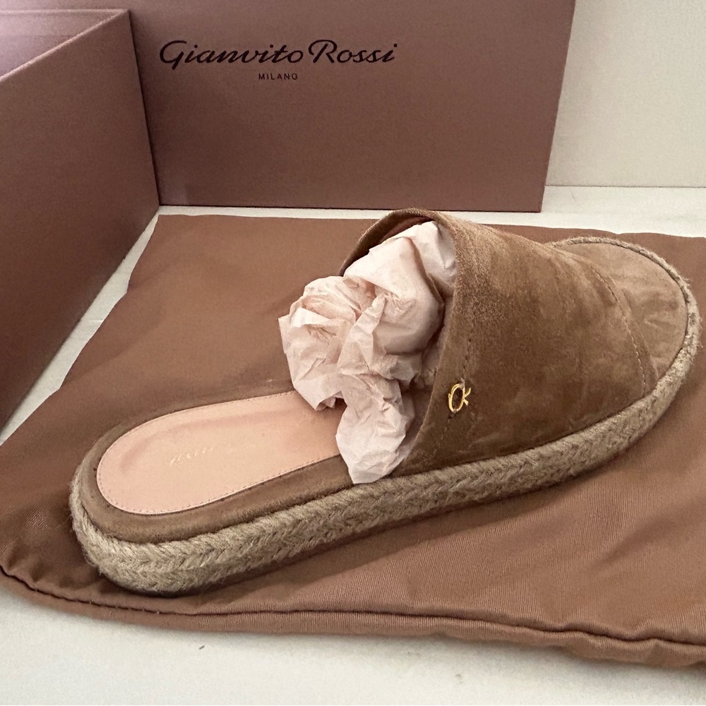 Gianvito Rossi Camel Slides